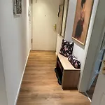 Apartment „La Casa De Papel“ / Behindertengerecht